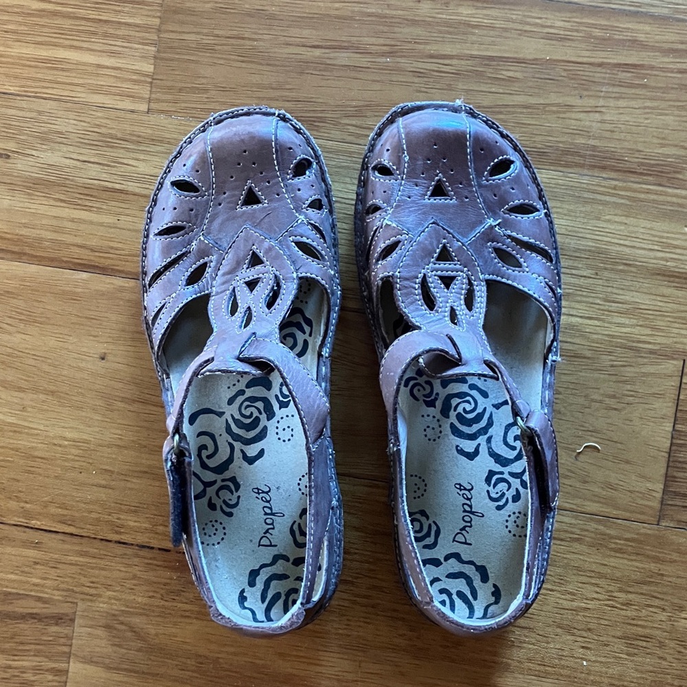Women's Sandals - Brown